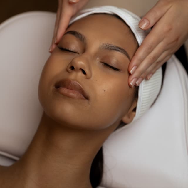 Deluxe Glow at MJGlowEdit in Cordova, TN